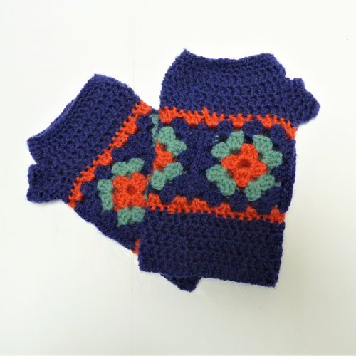 Mitaines colorées en laine/acrylique crochetées avec pouce marine vert orange