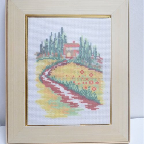 Kit, set prêt à broder mas de provence toile aïda avec cadre