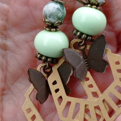Boucles green butterfly