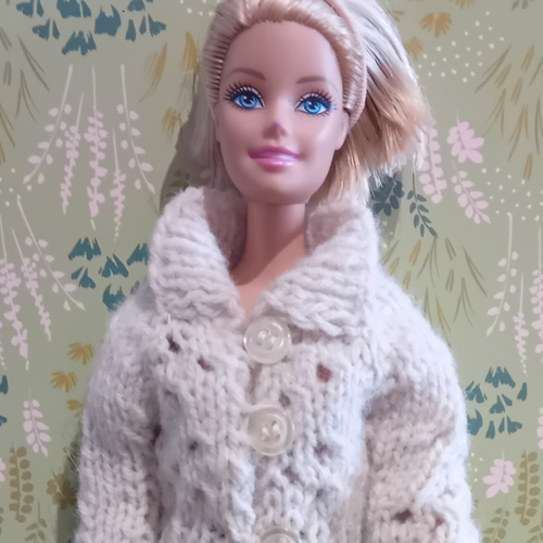 Vêtement pour poupée barbie modèle unique