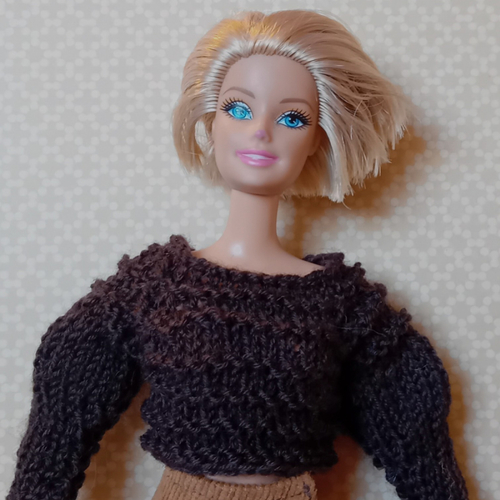 Vêtement pour poupée barbie - pull