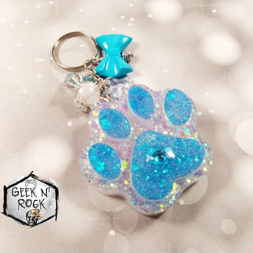 Porte-clés coeur bijoux de sac patte de chat ou patte de chien à paillettes avec noeud et bonbon