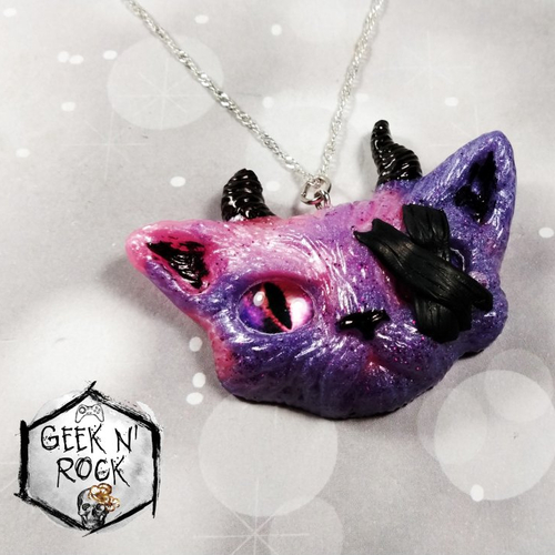 Collier Chat Des Enfer Corne Cassee Oeil Creve Chat Demon Un Grand Marche