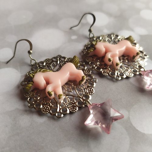 Boucles d'oreilles licorne étoile rose
