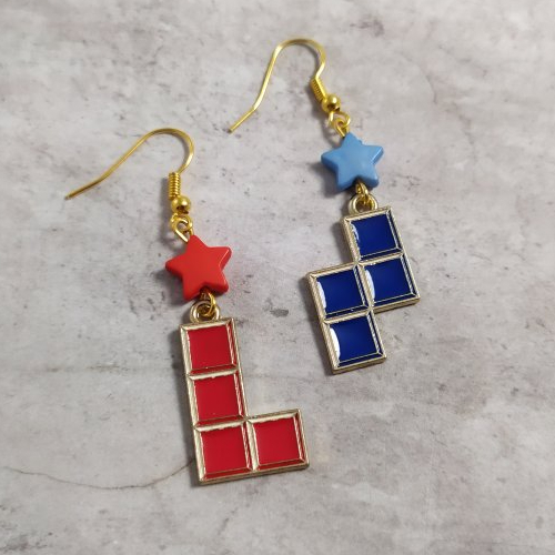 Boucles d'oreilles geek retro gaming  jeux vidéo console tetris gameboy