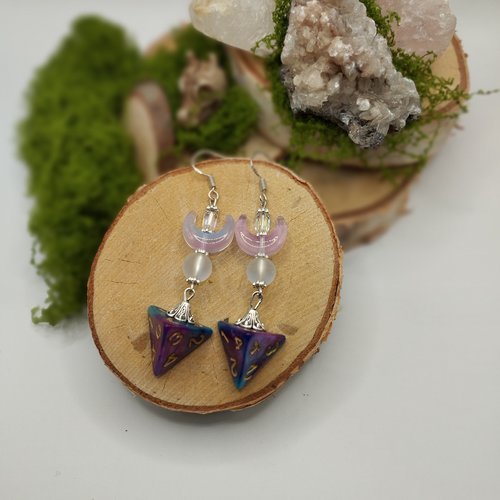 Boucles d’oreilles “lune & destinées” – d4 pastel mystique