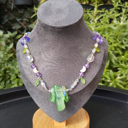 Collier cristaux de clairelune