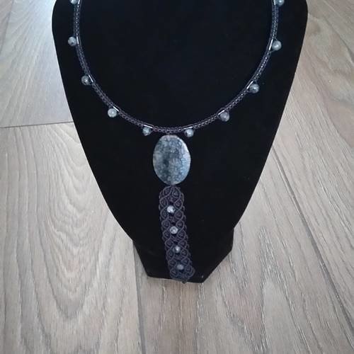 Cravate bijoux noire-agate et larvikite 