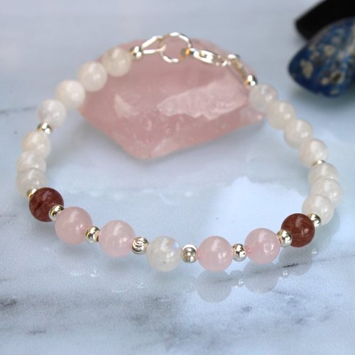 Bracelet fin en pierre de lune, quartz rose et quartz fraise avec perles argent 925