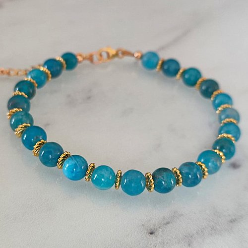 Bracelet en pierre d' apatite bleue sur  or gold filled