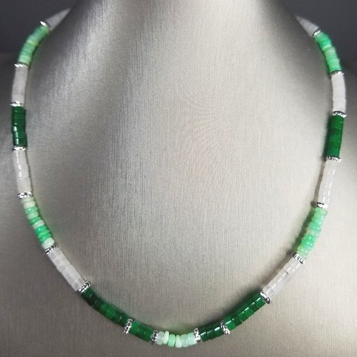 Collier heishi perles en  jaspe vert, chrysophrase et quartz cristal: confiance et vérité