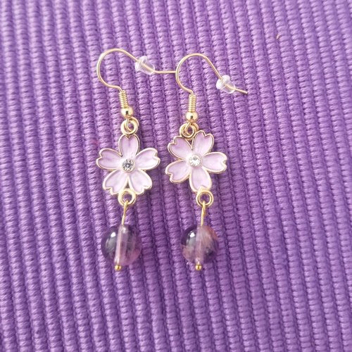 Boucle d'oreilles collection les petites fleurs lilas