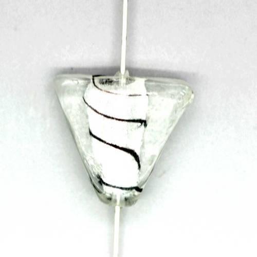 Perle triangle  feuille d'argent 20x20x7 mm translucide x 1 