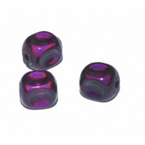Perles magiques carrées 8 mm violette x 10 