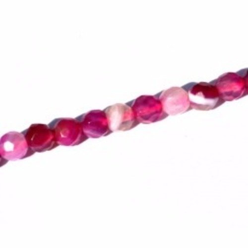 Perle agate maginta biseautée ronde 4 mm x 50 