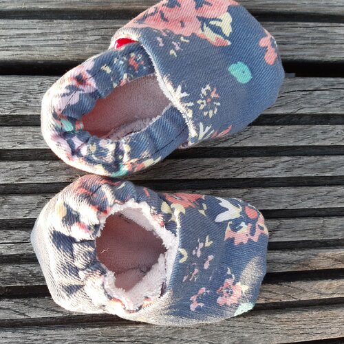 Chaussons Bebe Fille Pointure 14 15 Ou Taille 3 Mois Un Grand Marche