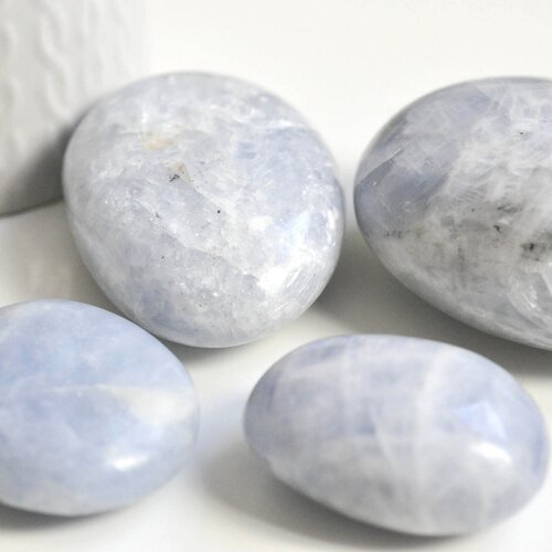 Pierre kyanite-cyanite naturelle roulée, galet kyanite, pierre semi-precieuse,pierre grise naturelle, création bijoux, la pierre g5216