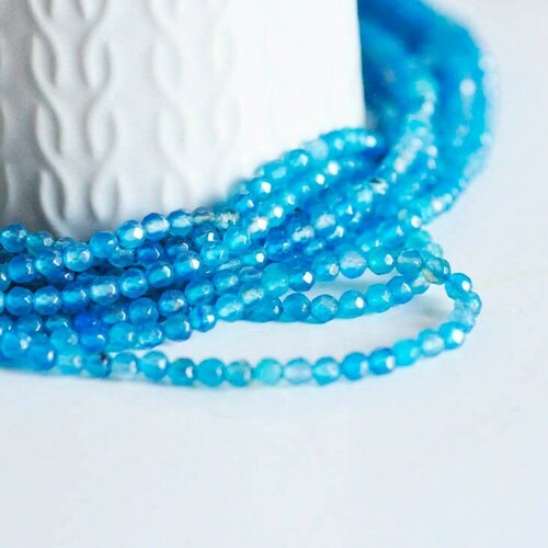 Perle agate bleue, perle agate naturelle,perle facette,4mm,fil de 37cm g896
