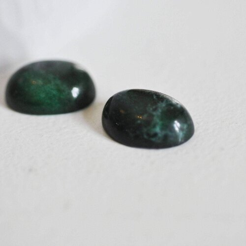 Cabochon jade vert foncé,pierre naturelle,cabochon ovale,creation bijou,cabochon jade,jade naturel,jade vert,13x18mm,l'unité,g2768