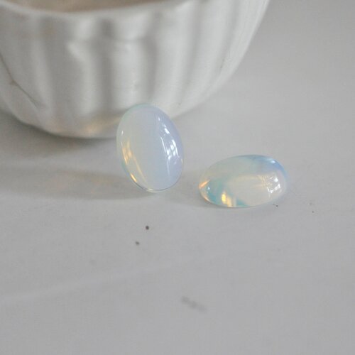 Cabochon opalite blanche, cabochon ovale, cabochon pierre,opale, opalite, fabrication bijoux,18 x 13mm, l'unité,g480