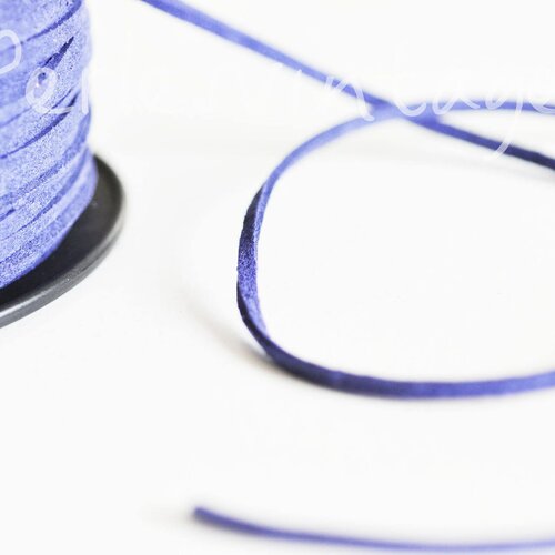 Cordon suédé bleu marine, cordon pour bijoux,cordon cuir, fourniture créative, création bijoux,largeur 4mm, longueur 1 mètre g284