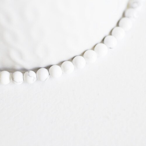 Perle ronde howlite blanche, fourniture créative, perle howlite,pierre naturelle,howlite naturelle,perle pierre,4mm,fil de 40 perles,g2448