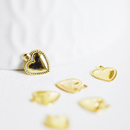 Pendentif coeur acier doré , pendentif sans nickel,creation bijoux,coeur doré, pendentif laiton doré,10mm,lot de 5 g4914