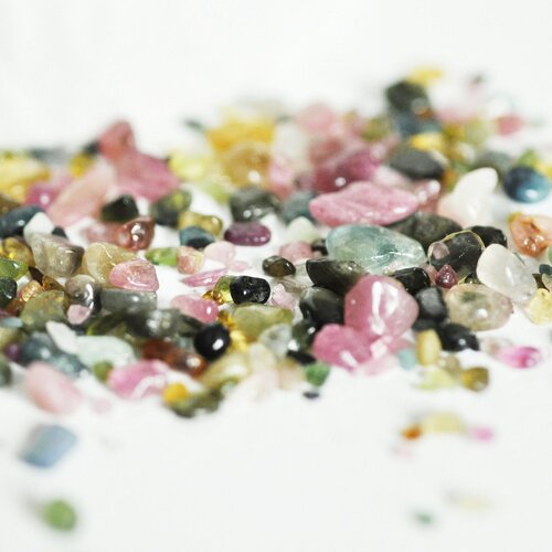 Sable tourmaline multicolore,chips mineral, tourmaline naturelle, pierre semi-precieuse, création bijoux, sachet 20 grammes- g1764