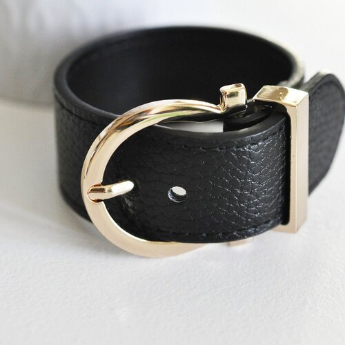 Bracelet cuir noir réglable boucle dorée,cuir naturel, bracelet pour femme, bracelet en cuir,  bracelet doré, 25.5mm g4790