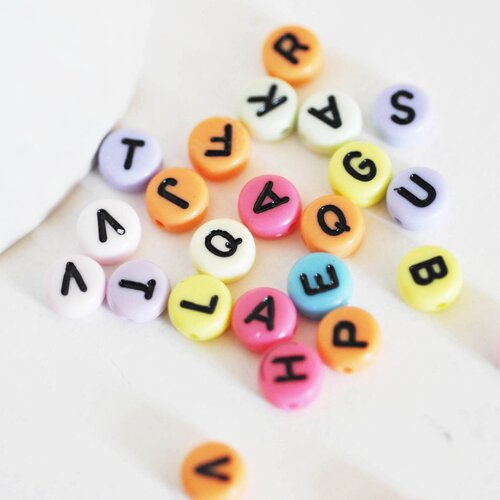 Perle ronde lettre alphabet plastique multicolore,perle plastique,perle lettre,création bracelet mots, les 10 grammes-g1970