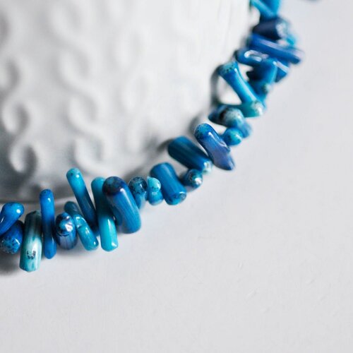 Perles en corail bleu,perles corail,fabrication bijoux,corail naturel,perle coquillage,coquillage bleu foncé,fil 38cm-g992