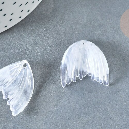 Pendentif queue de poisson acrylique blanc transparent 27mm, création bijoux plastique, g7281