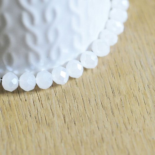 Perles toupies blanc, perles bijoux, perle cristal,perle verre facette,création bijoux, fil de 65 perles,8x6mm,g3386