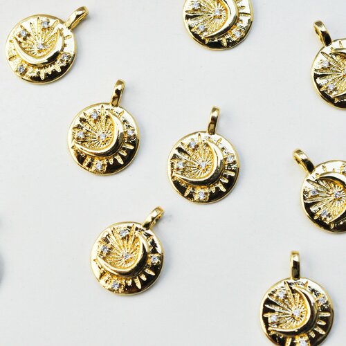 Pendentif médaille ronde lune laiton doré zircons, un pendentif doré avec cristaux pour création bijoux,18mm,l'unité g4856