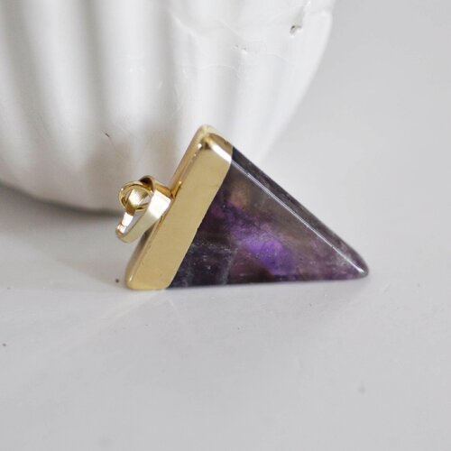 Pendentif triangle améthyste violette, fournitures créatives, pendentif pierre, support doré, création bijoux, pierre naturelle, 33mm-g1362