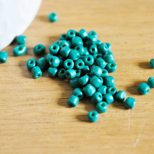 Grosses perles rocaille vert ,fournitures pour bijoux, perles rocaille vertes, vert opaque, lot 10g, diamètre 4mm g3818