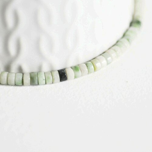 Perle rondelle heishi jade vert création bijoux,jade naturel,perle pierre, 4.5mm,création bijoux,fil de 40cm,g2701