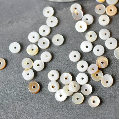 Perles coquillage blanc naturel heishi,rondelle coquillage blanc ,coquillage ivoire,perle coquillage,création bijoux, 6mm, lot de 50 g3919