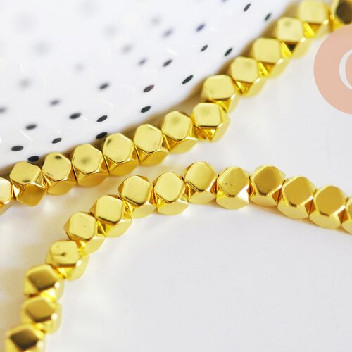 Perle carrée facettes hématite dorée 4mm, perle hématite synthétique création bijoux pierre, le fil de 90 perles g6273