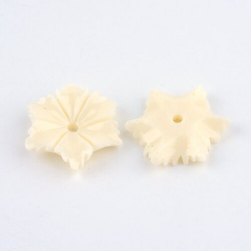Perles fleur résine blanche écru,une perle fleur pour créationde bijoux diy ,16mm, lot de 5 g4999