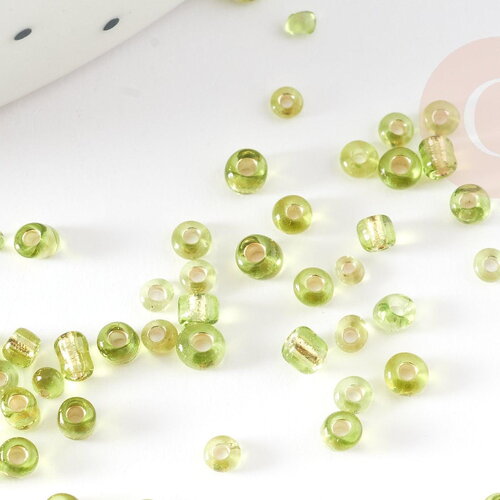Petite perles de rocaille vert transparent 2.5mm, perles rocaille verre, pour perlage, x 10gr (g3667)