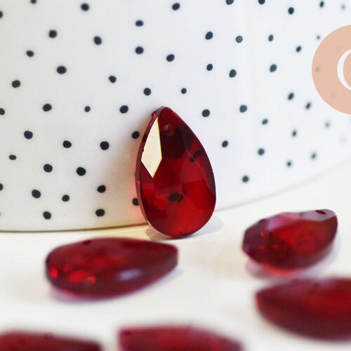 Pendentif goutte cristal facetté rouge 22mm,pendentif cristal, x1 (g6361)