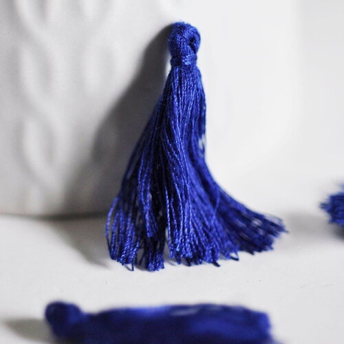 Pompon bleu coton,décoration pompon,accessoire coton, pompon boucles, coton bleu,25-31mm, x5 g2770