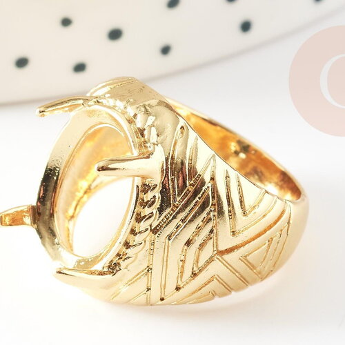 Bague réglable gravée cabochon 16x12mm diamètre 17mm, x1 (g4034)