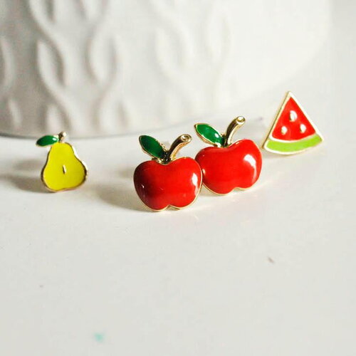 Boucles puces laiton doré email fruit, x4 (g6739)
