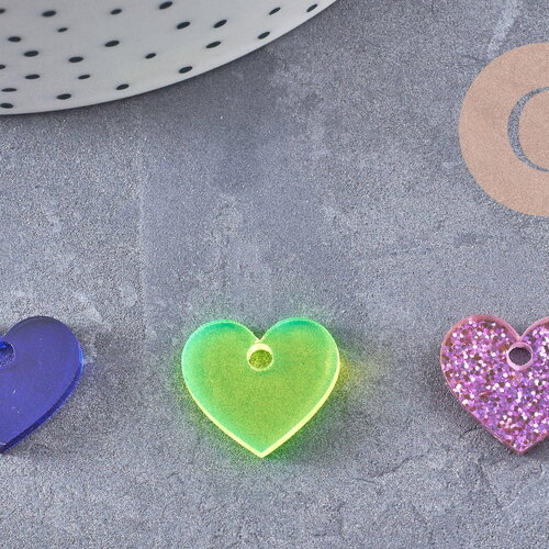 Pendentif petit coeur acrylique 15mm, x4 (g10154)