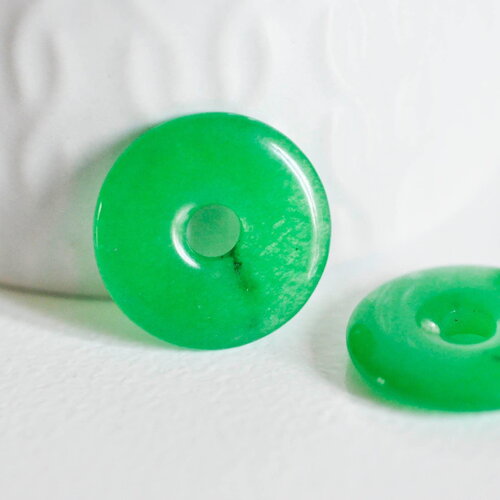 Pendentif donut jade vert teinté,pendentif jade, pendentif pierre,jade naturel, jade vert,jade vert naturel, unité, 23mm-g1049