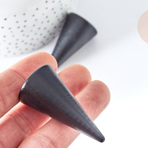 Cône en bois noir présentoir à pour bague, présentoir bijoux pour marchés de créateurs, x1 g8117