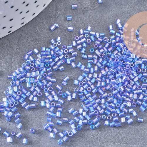 Perles rocaille tube bleu irisé 2.5-3mm, x10gr (g10396)