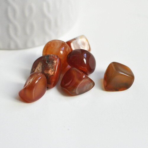 Sable pierre agate rouge naturelle brute roulée 10-16mm, x20gr (g5179)